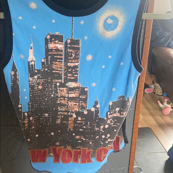Women’s New York City Skyline Tank Top - Blue - Picture 1 of 4